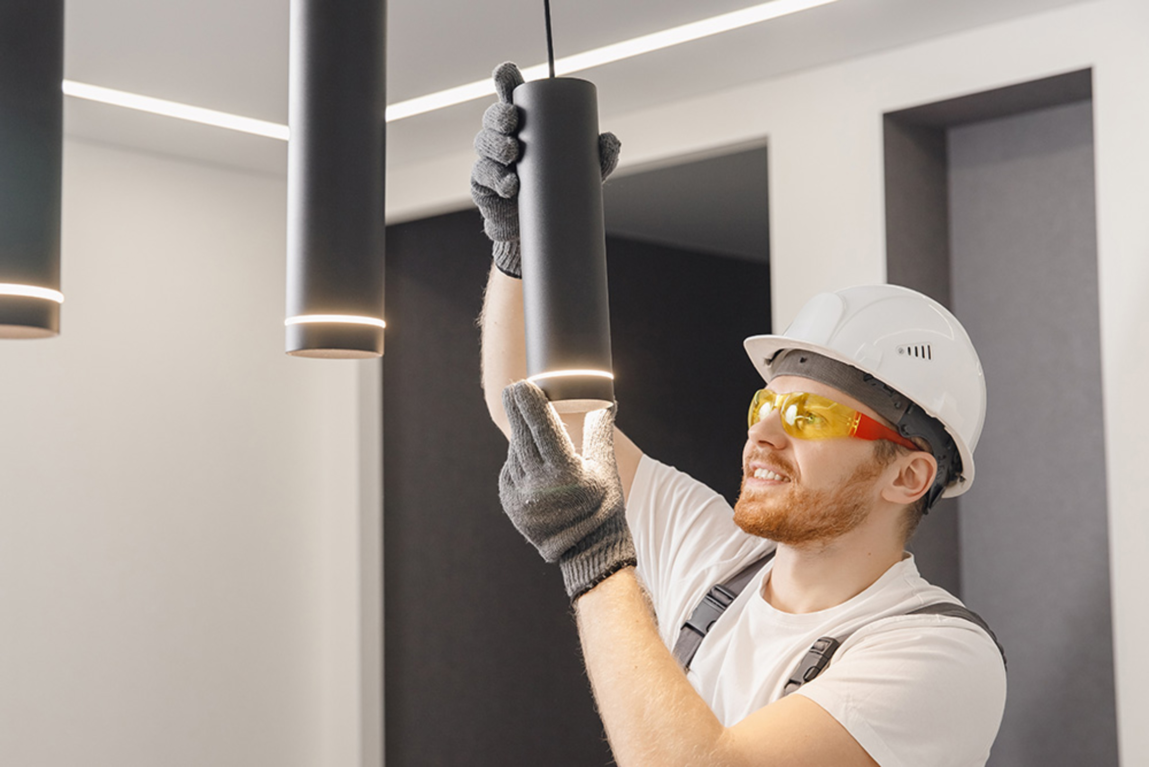 Innen&shy;beleuchtung bei MWE ingenia GmbH in Aurach