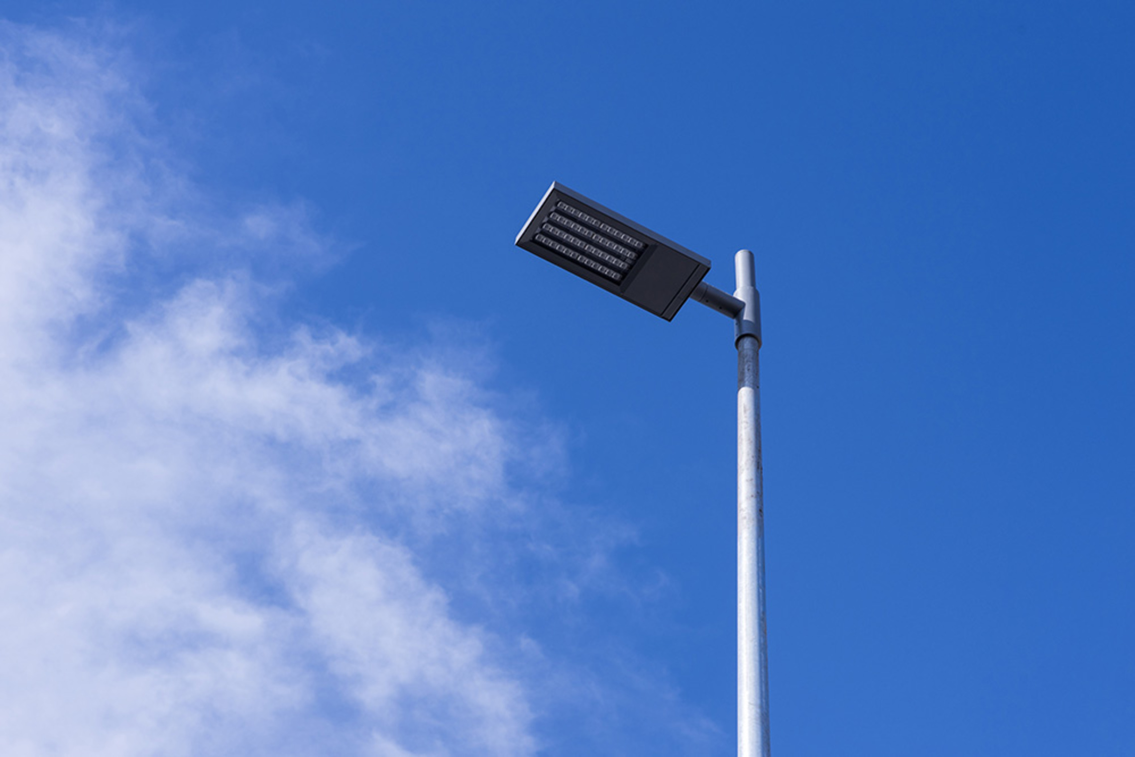 LED-Straßen&shy;beleuchtung bei MWE ingenia GmbH in Aurach